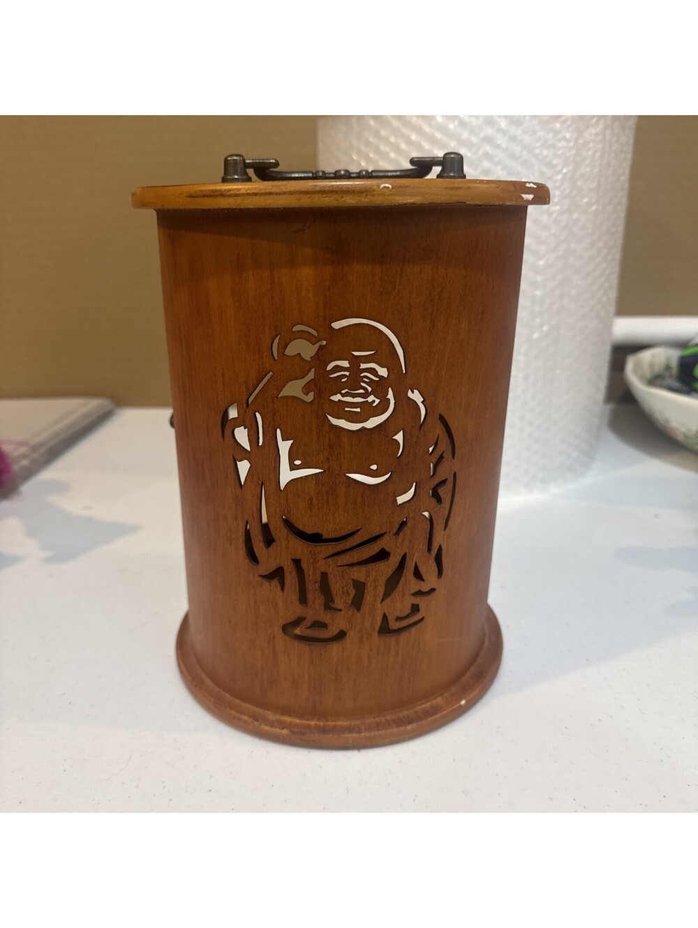 Pyrat Rum XO Buddha Reserve Wooden Gift Box Latch Display Case Top Handle